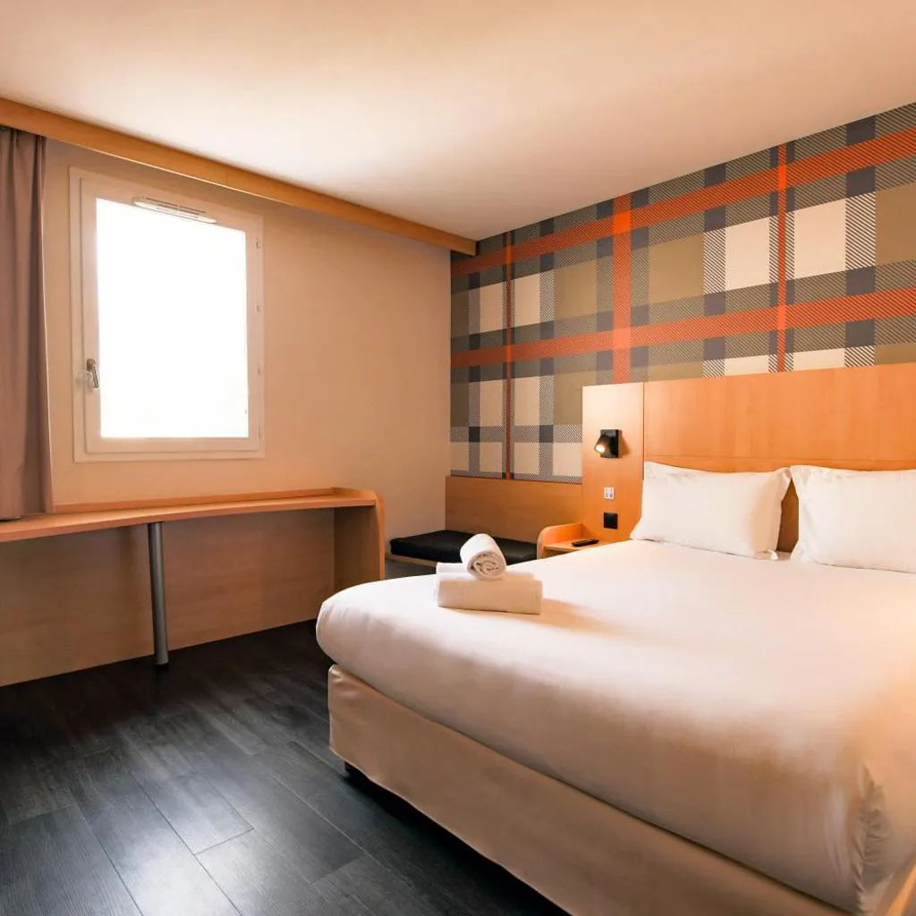 Photograph of easyHotel Nice Old Town