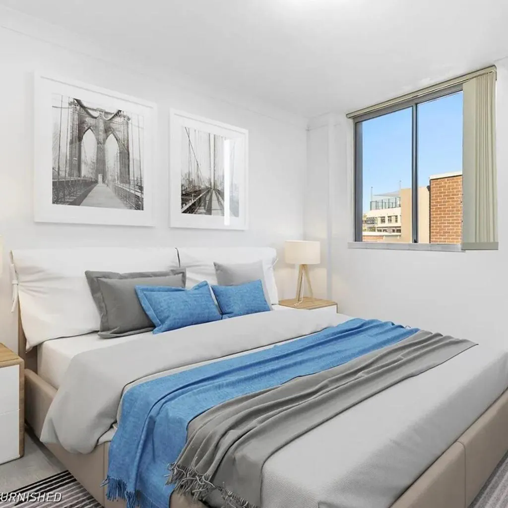 Photograph of ultimo near central station & UTS