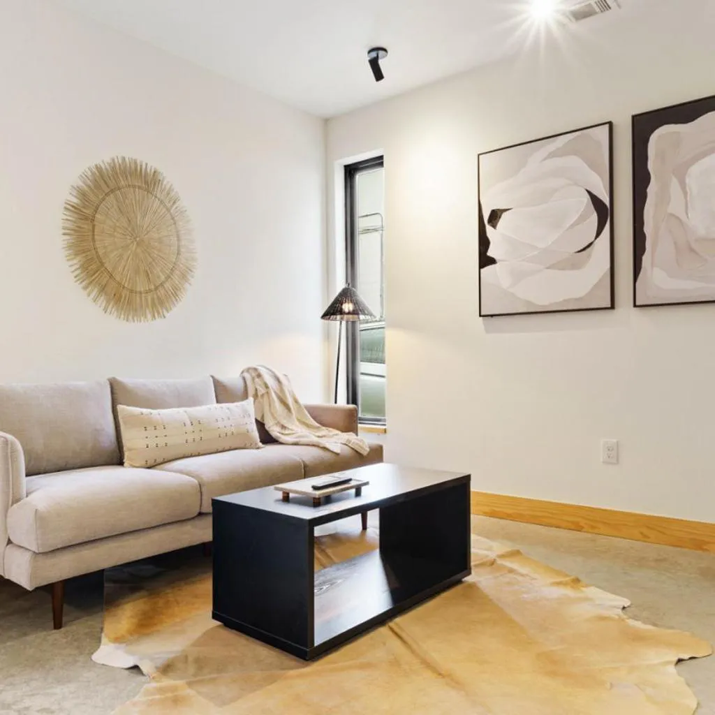 Photograph of Stylish Boho Loft w Free Prkg with Luxurious King Bed