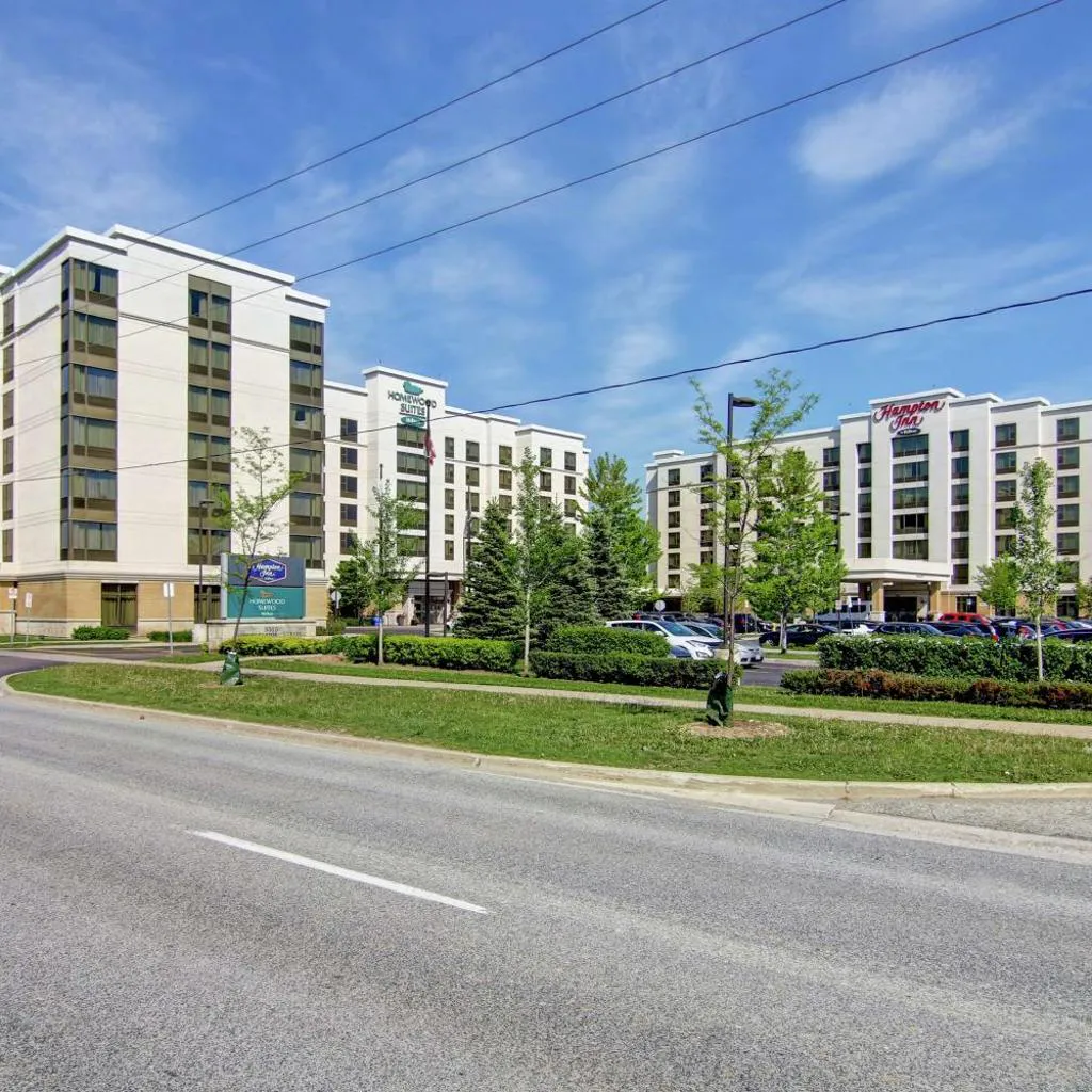 Photograph of Homewood Suites by Hilton Toronto Airport Corporate Centre