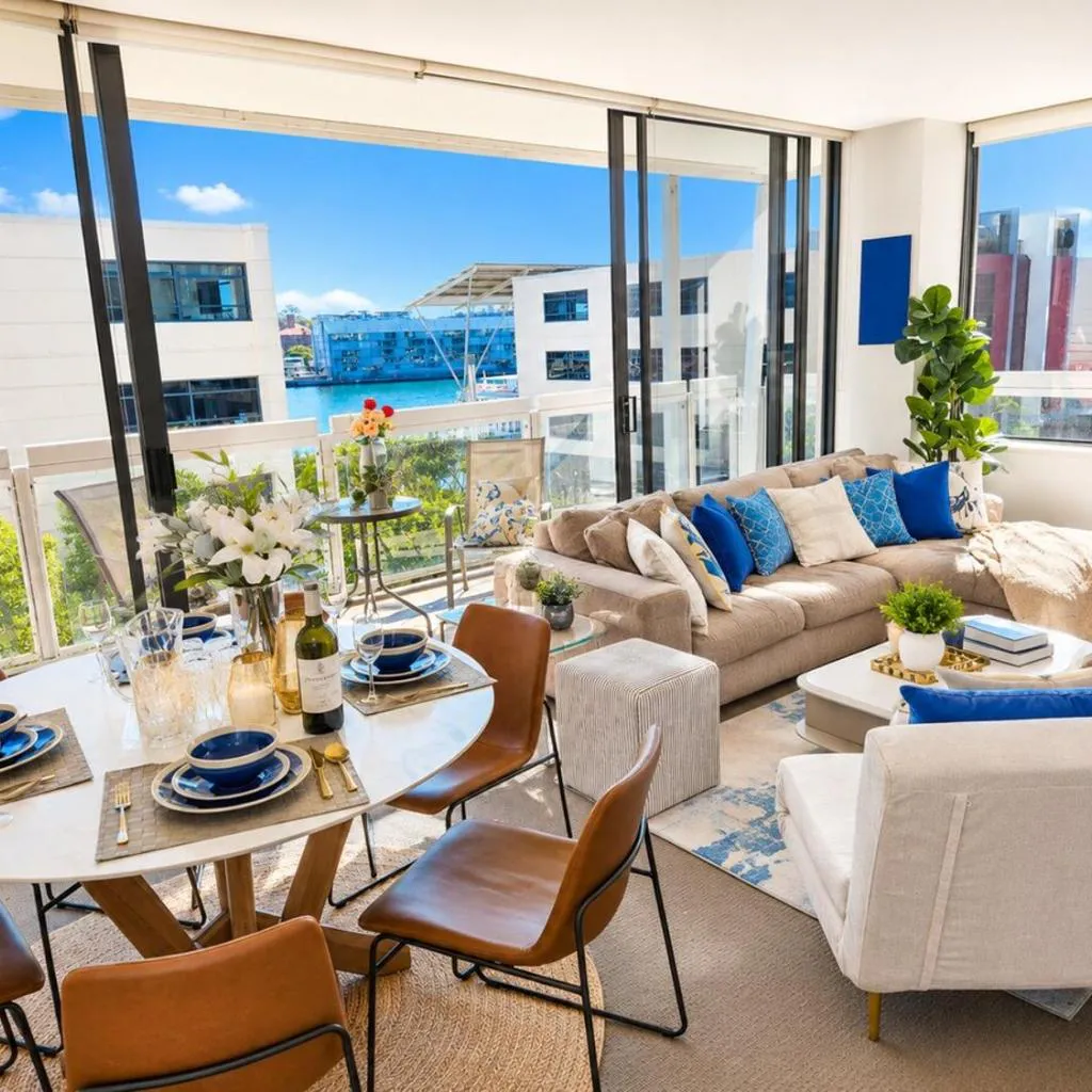 Photograph of Romantic Waterfront Retreat