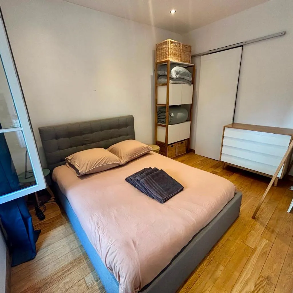 Photograph of Appartement Tour Eiffel Cambronne