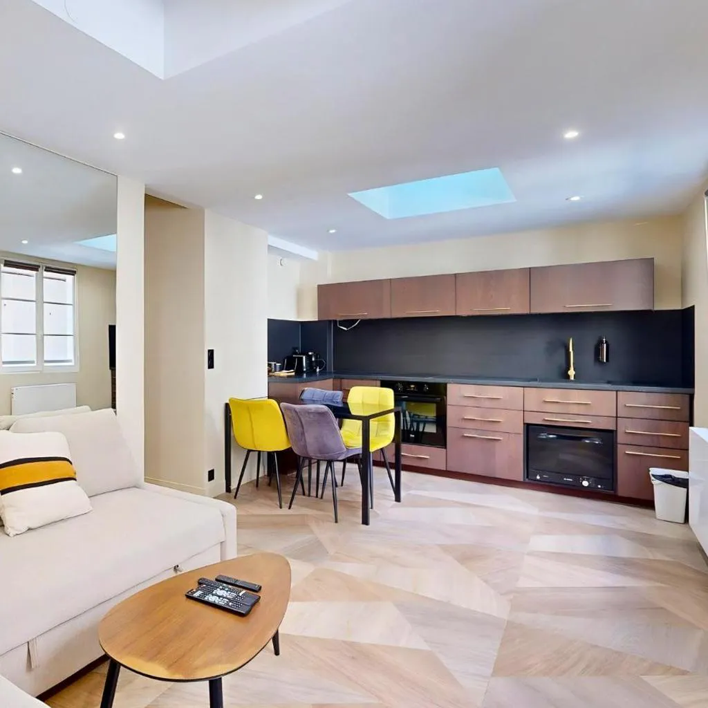 Photograph of 170 Suite Z - Superbe Appartement à Paris