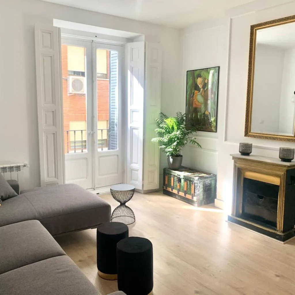 Photograph of Spacious, newly renovated apartment next to Gran Vía