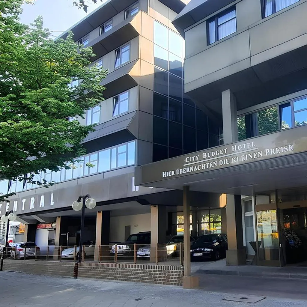 Photograph of Central-Hotel Tegel