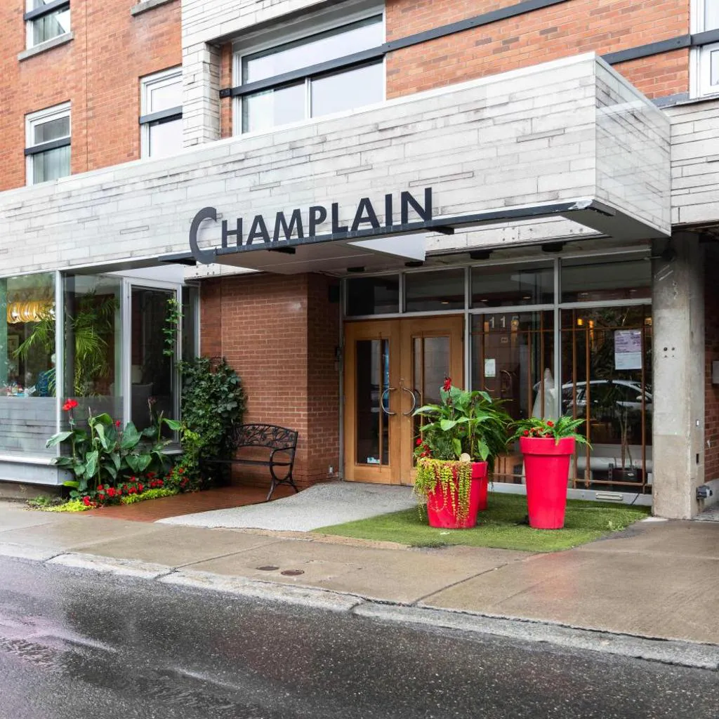 Photograph of Hotel Champlain