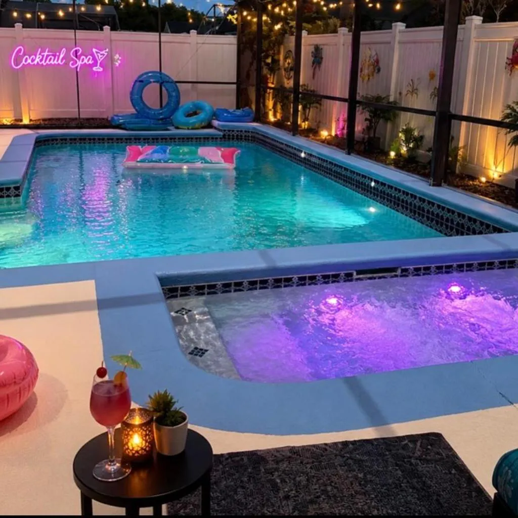 Photograph of 4m Disney BBQ pool spa cinema 2 masters free popcorn