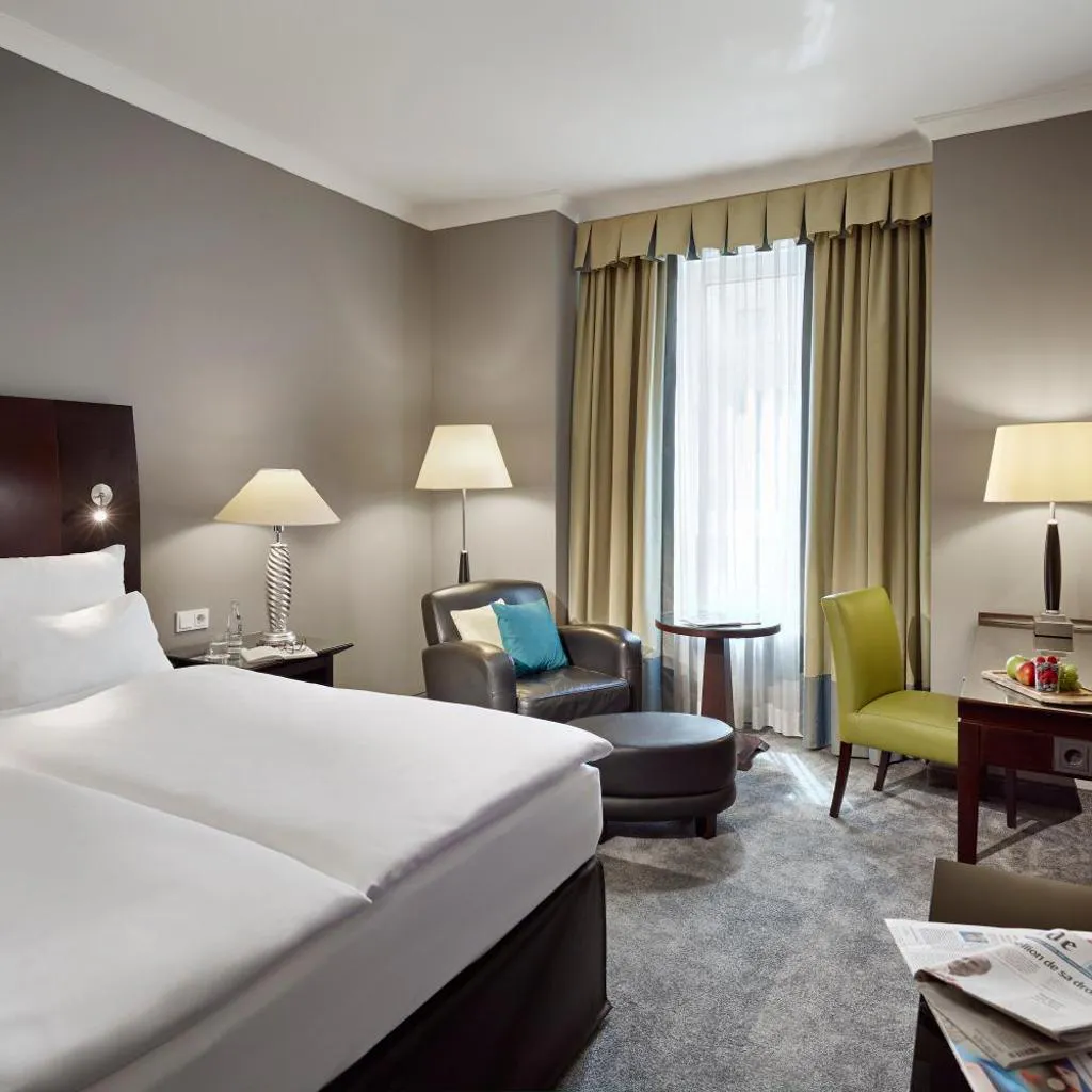 Photograph of Lindner Hotel Cologne City Plaza, part of JdV by Hyatt
