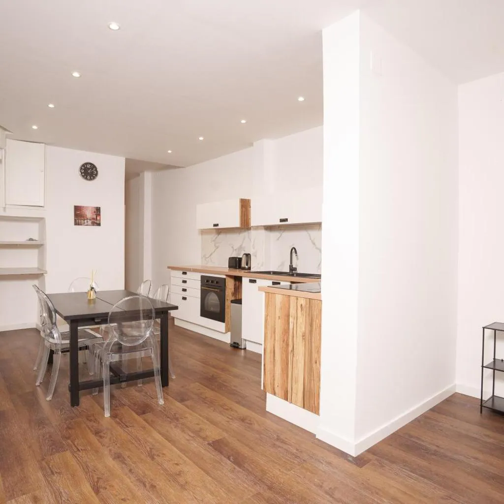 Photograph of Grand appartement spacieux
