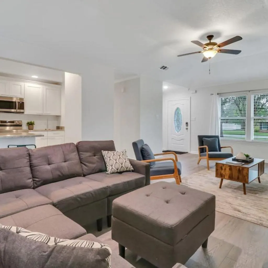Photograph of Hidden Gem in Pooler