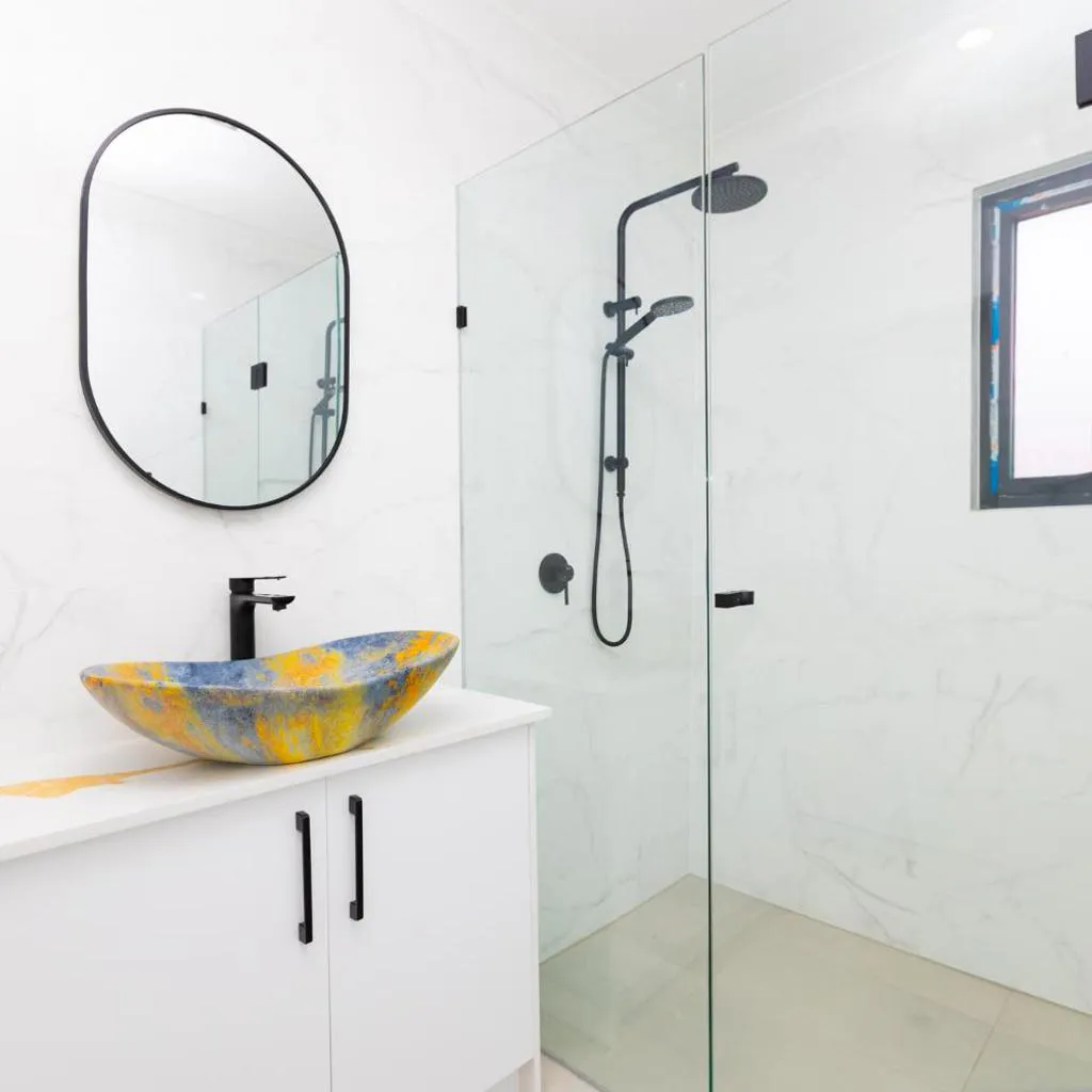 Photograph of Glenelg North House, 3QBed, 2KSBed, 2Bth, 5TV