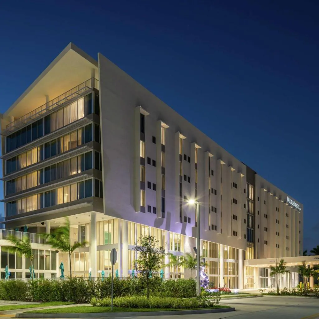 Photograph of DoubleTree by Hilton Miami Doral