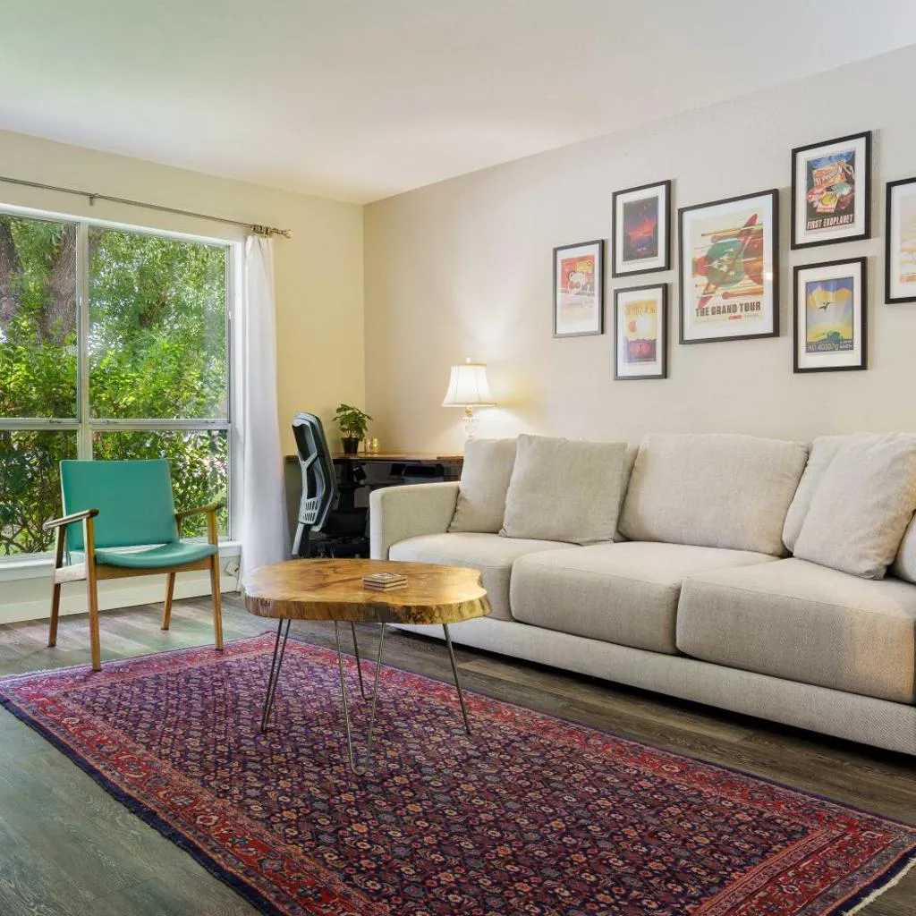 Photograph of 12 Min to Airport Spacious Backyard and Fire Pit