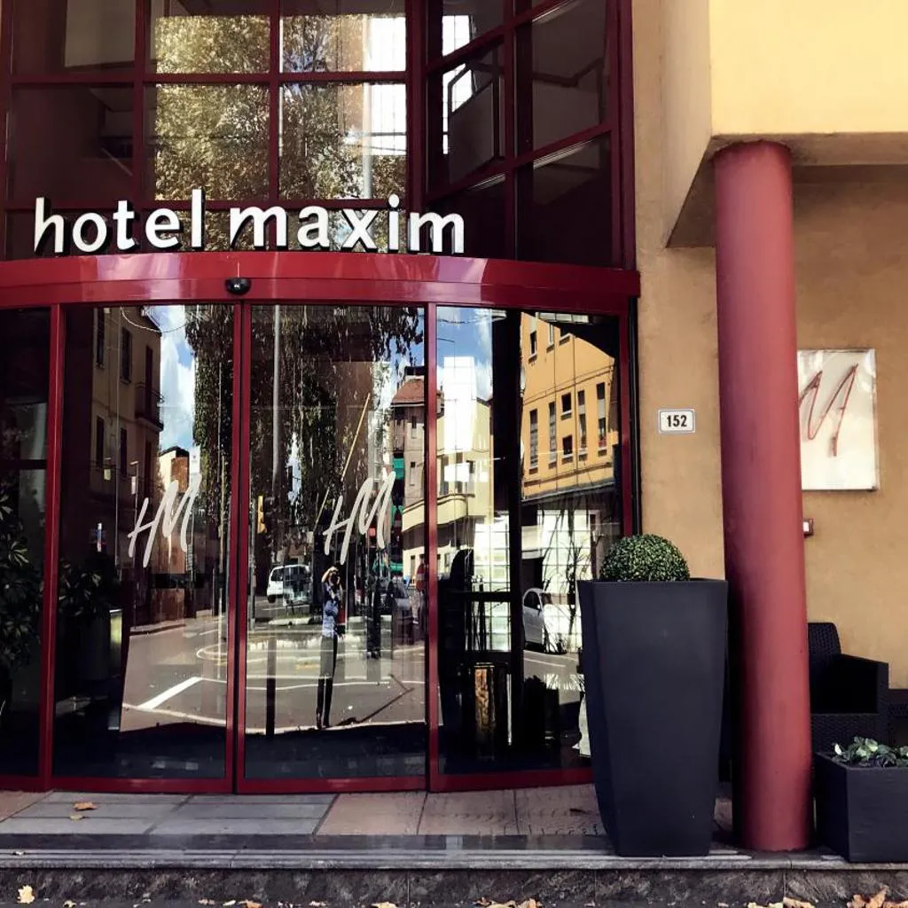 Photograph of Hotel Maxim