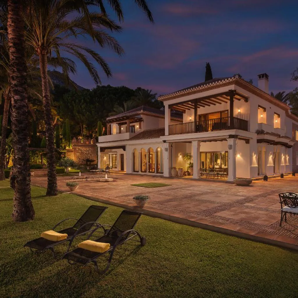 Photograph of Cubo's Mountain Bayview Luxury Villa