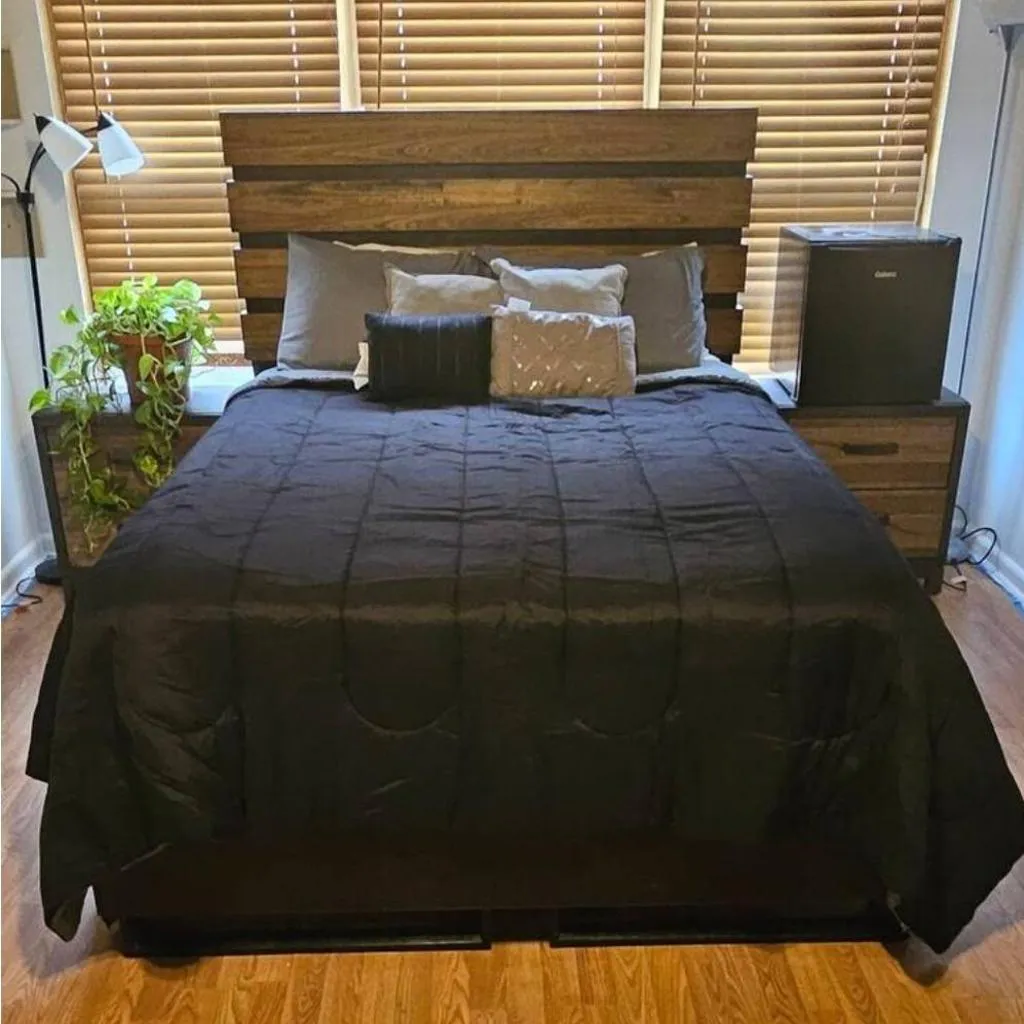Photograph of Comfy Spacious Private Room 1 with Attached Bath