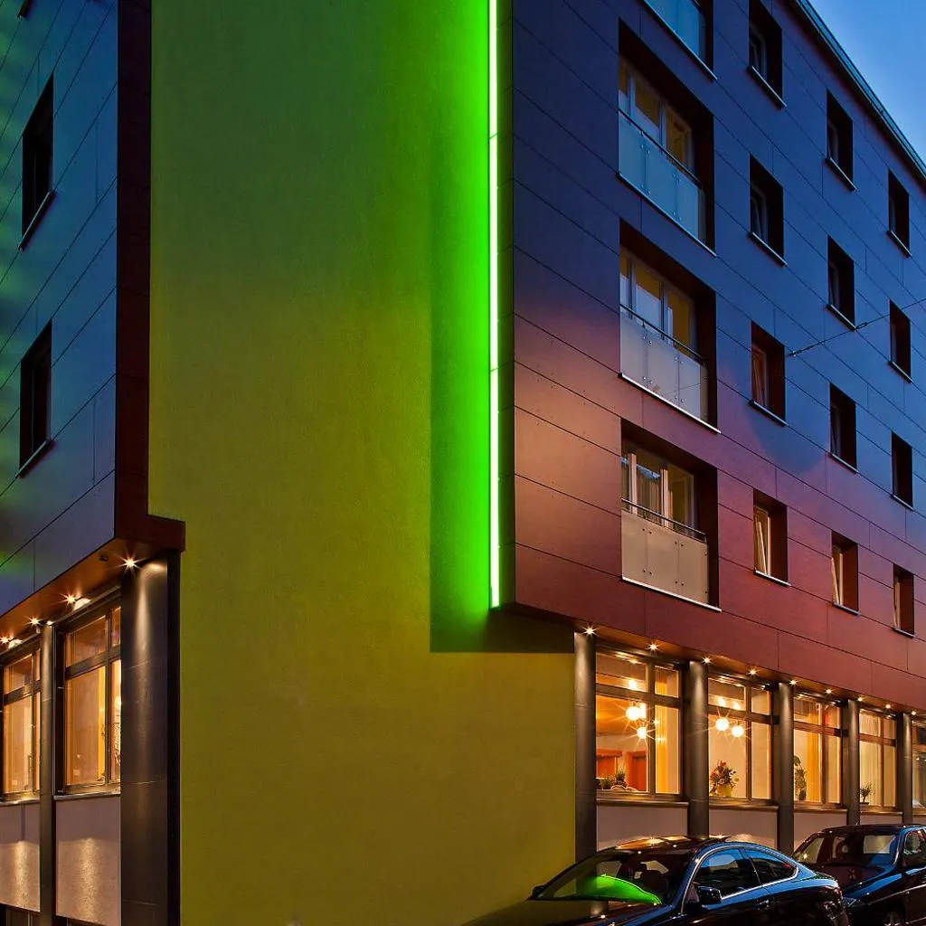 Photograph of Hotel Wartburg