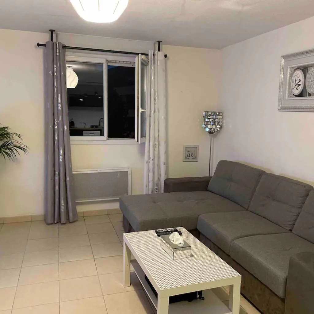 Photograph of Secured residence apartment with swimming pool