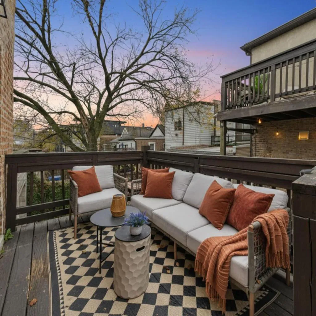 Photograph of Chicago Boutique Hideaway Private Deck, Fire Pit
