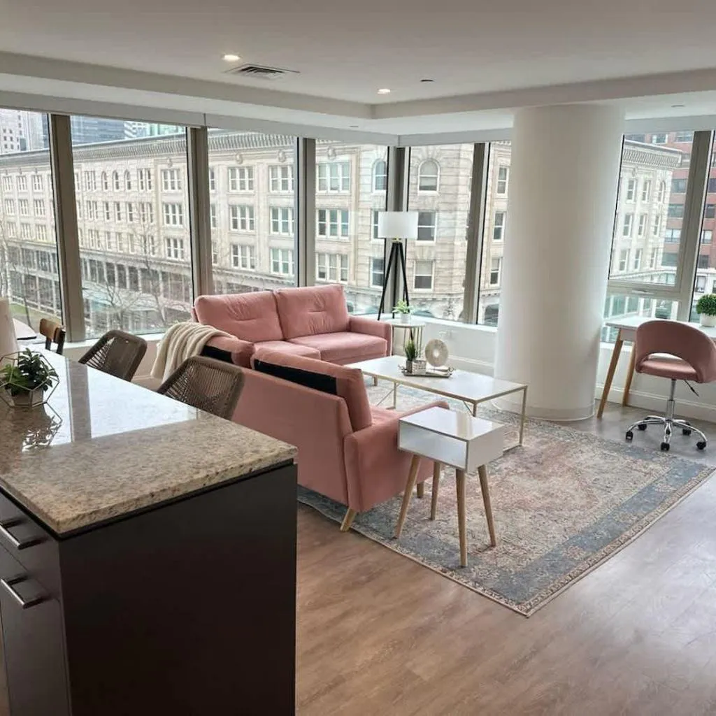 Photograph of Upscale 2BR Condo with Gym & Parking near MGH & TUFTS
