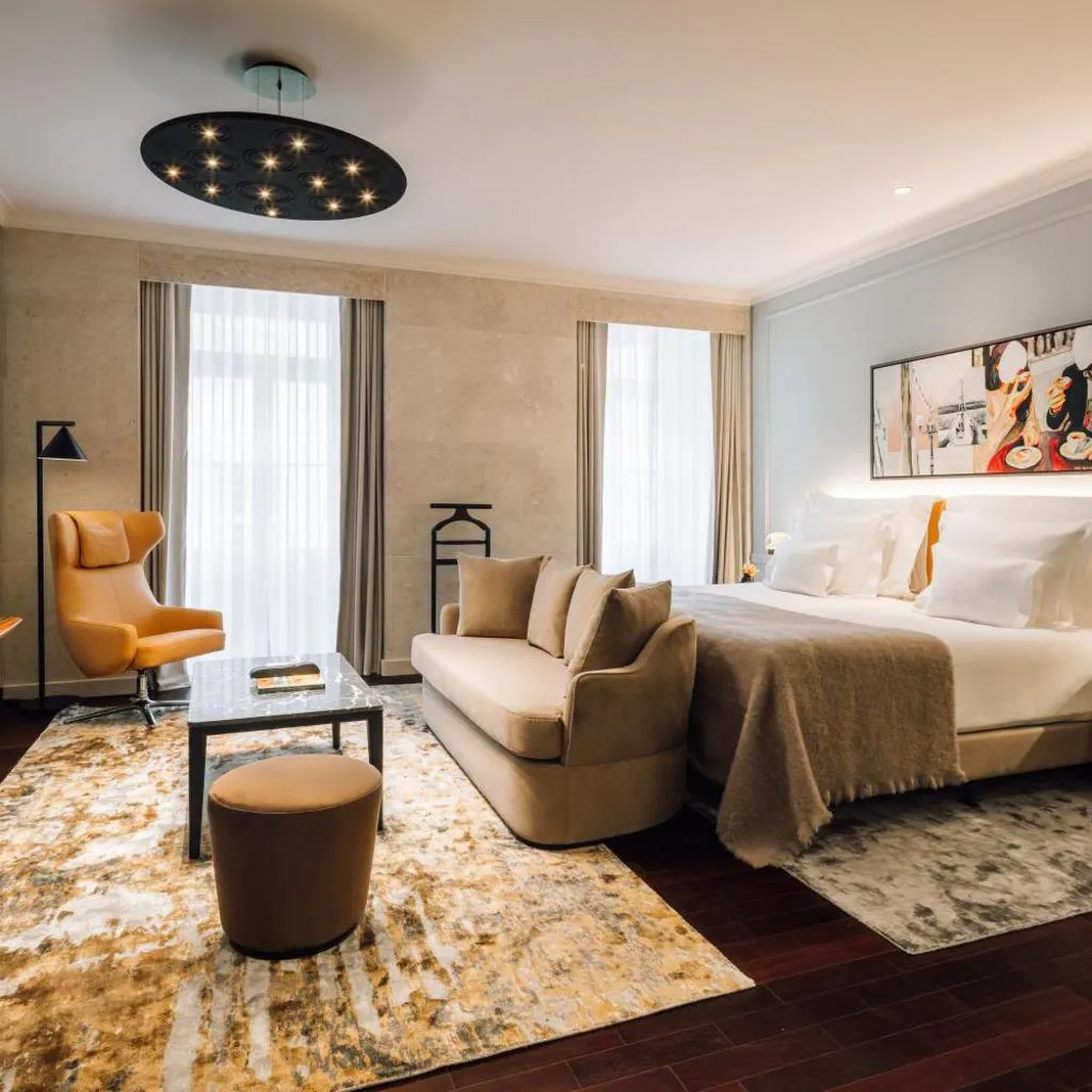 Photograph of MYTHIC SANA Downtown Suites