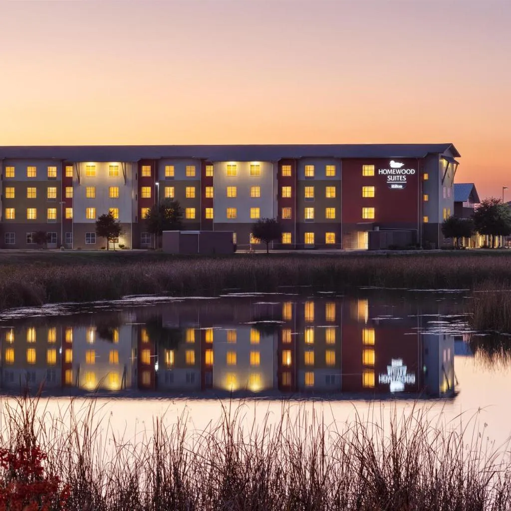 Photograph of Homewood Suites TechRidge Parmer @ I-35