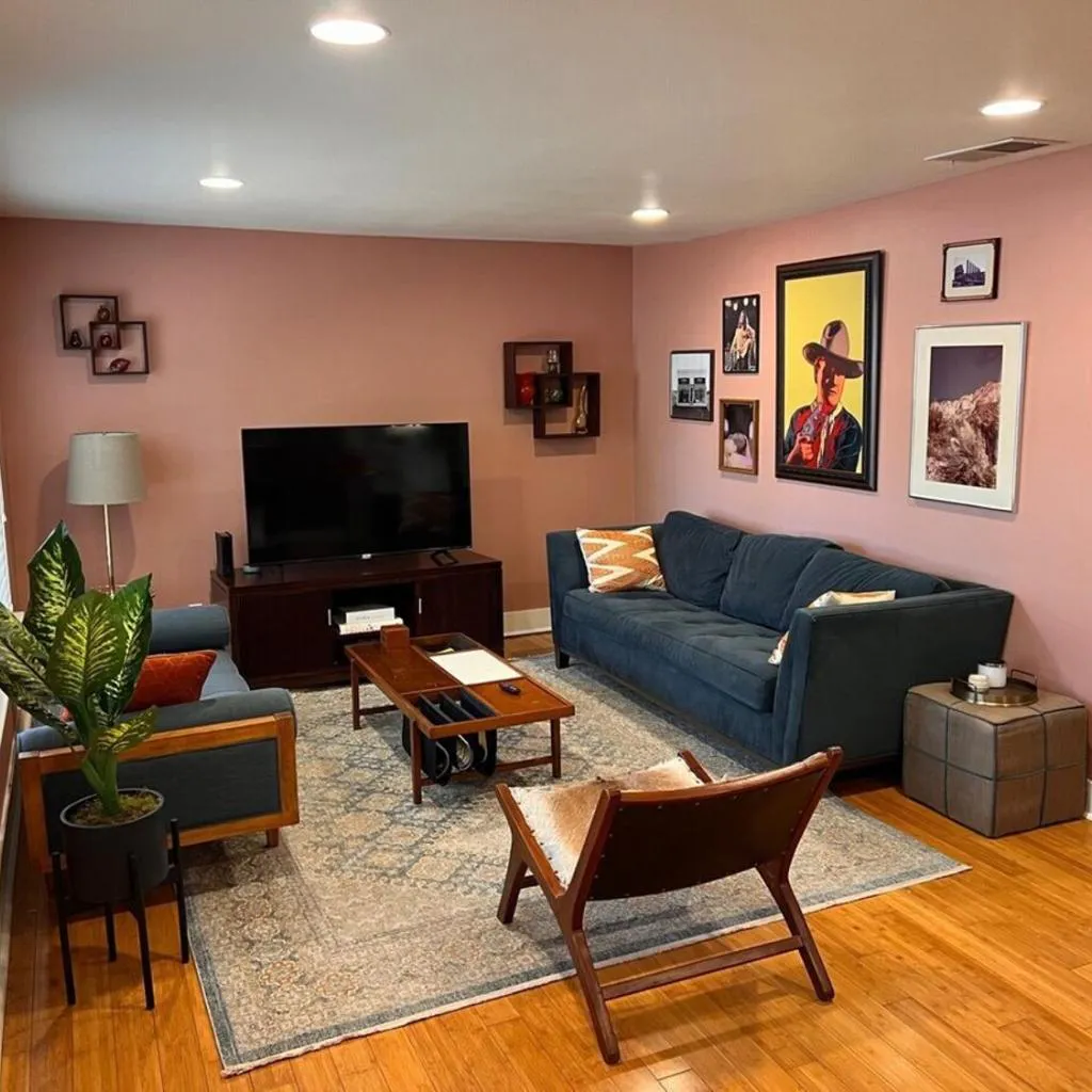 Photograph of Retro Cowyboy Villa in the Heart of Austin