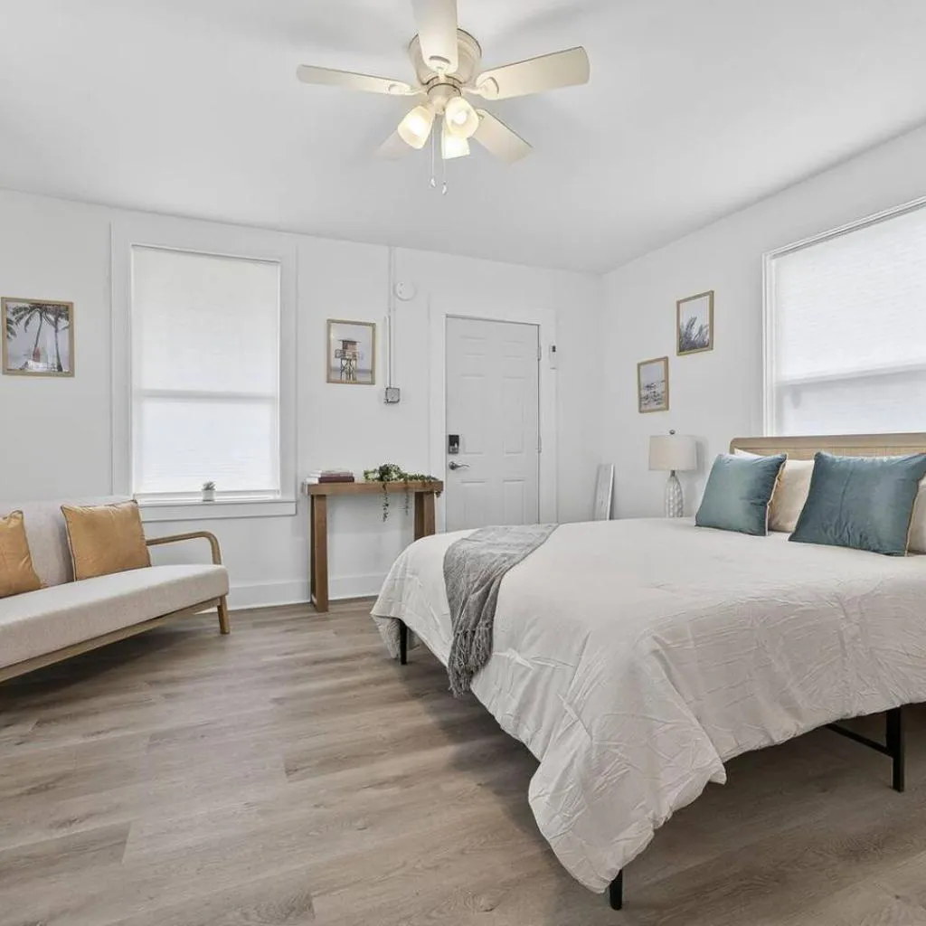 Photograph of Unit 4 Charming Private Studio Cottage