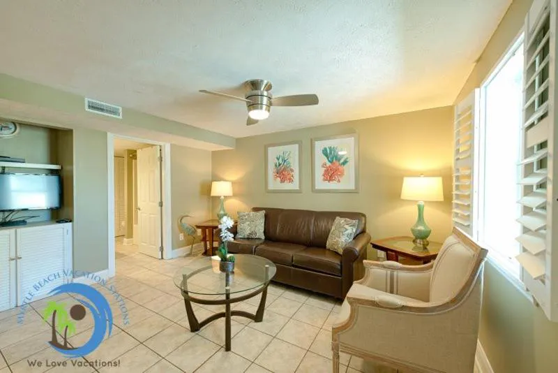 Photograph of Windy Hill Villa 3 - Beach Charm