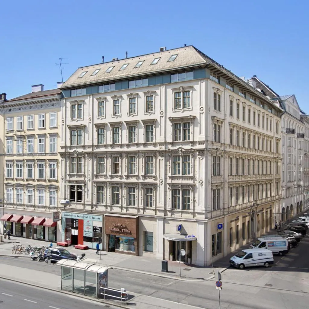 Photograph of Living Hotel an der Oper
