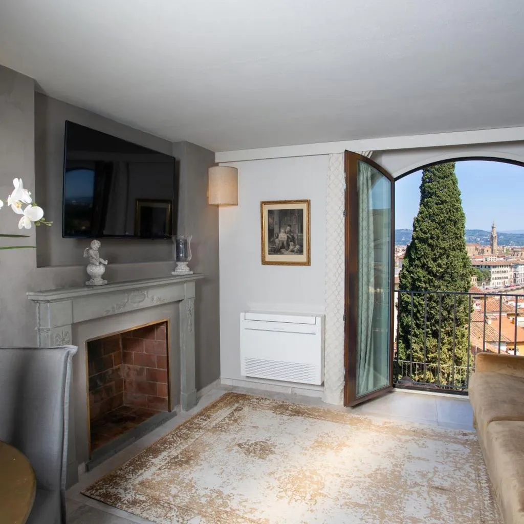 Photograph of Il Camino Home Tower QK Costa 58 con Vista