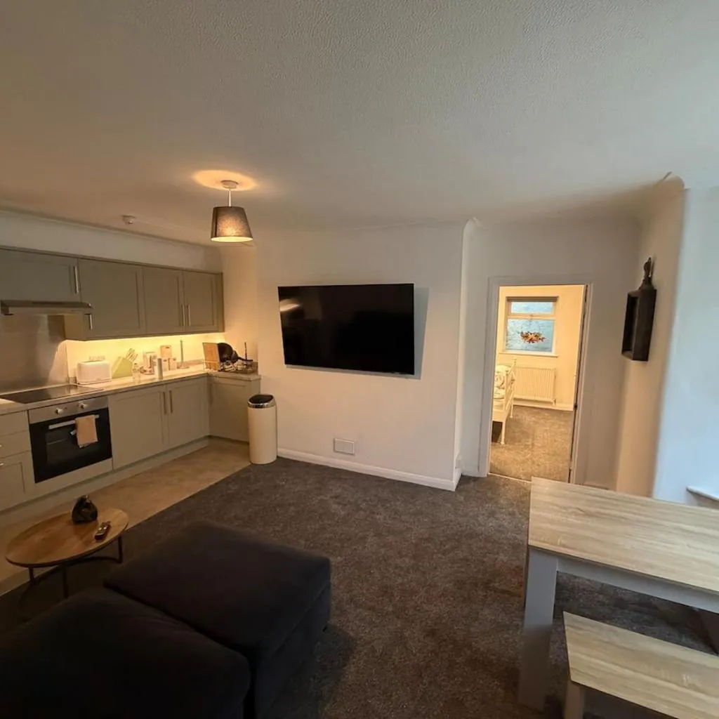 Photograph of The City Hideout 3 BED With Free Parking And Patio