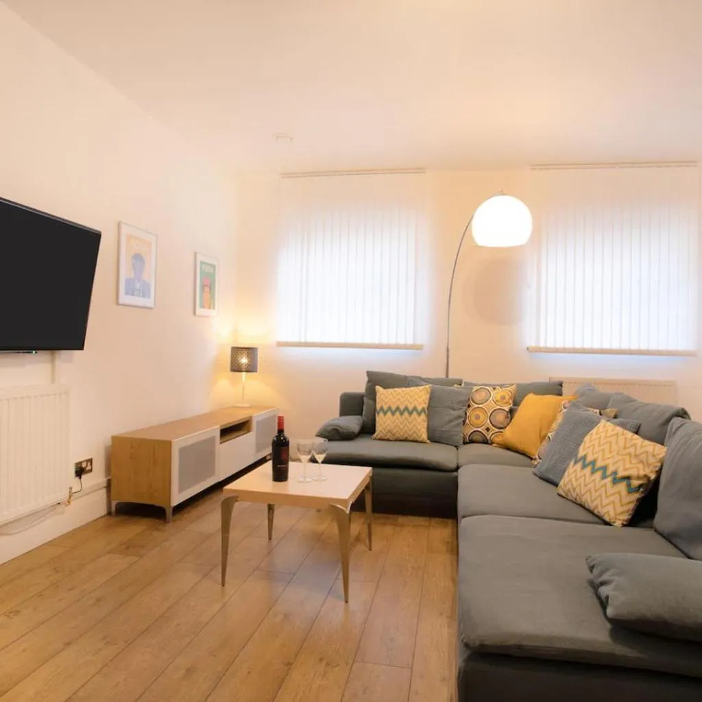 Photograph of 3-Bedroom Flat in the Northern Quarter