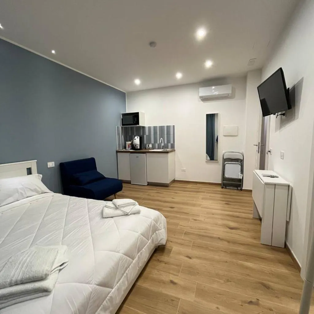 Photograph of The Family Rooms, Rione alto, Zona ospedaliera