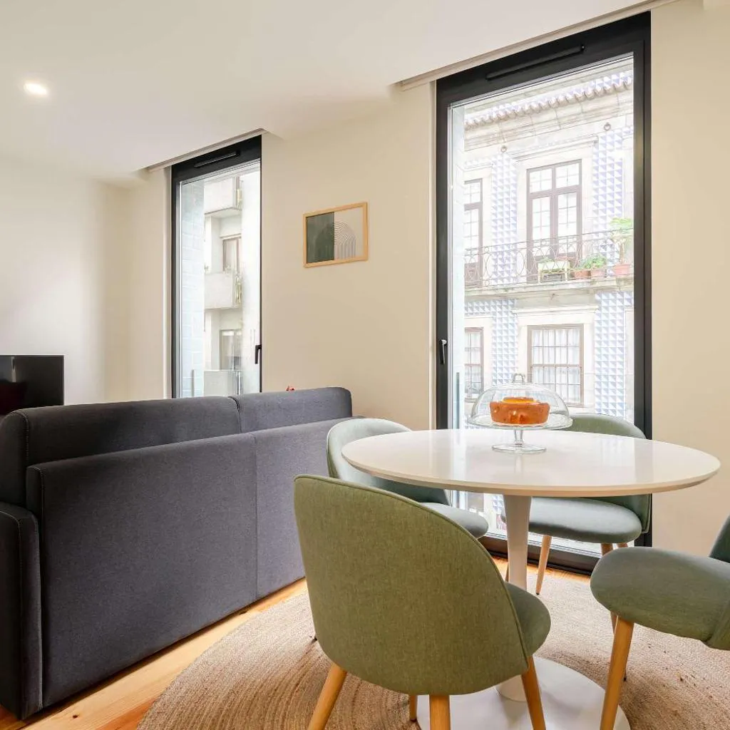 Photograph of Elegant & Cozy Studio in Cedofeita by HostWise