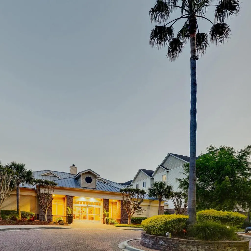 Photograph of Homewood Suites by Hilton Charleston - Mount Pleasant