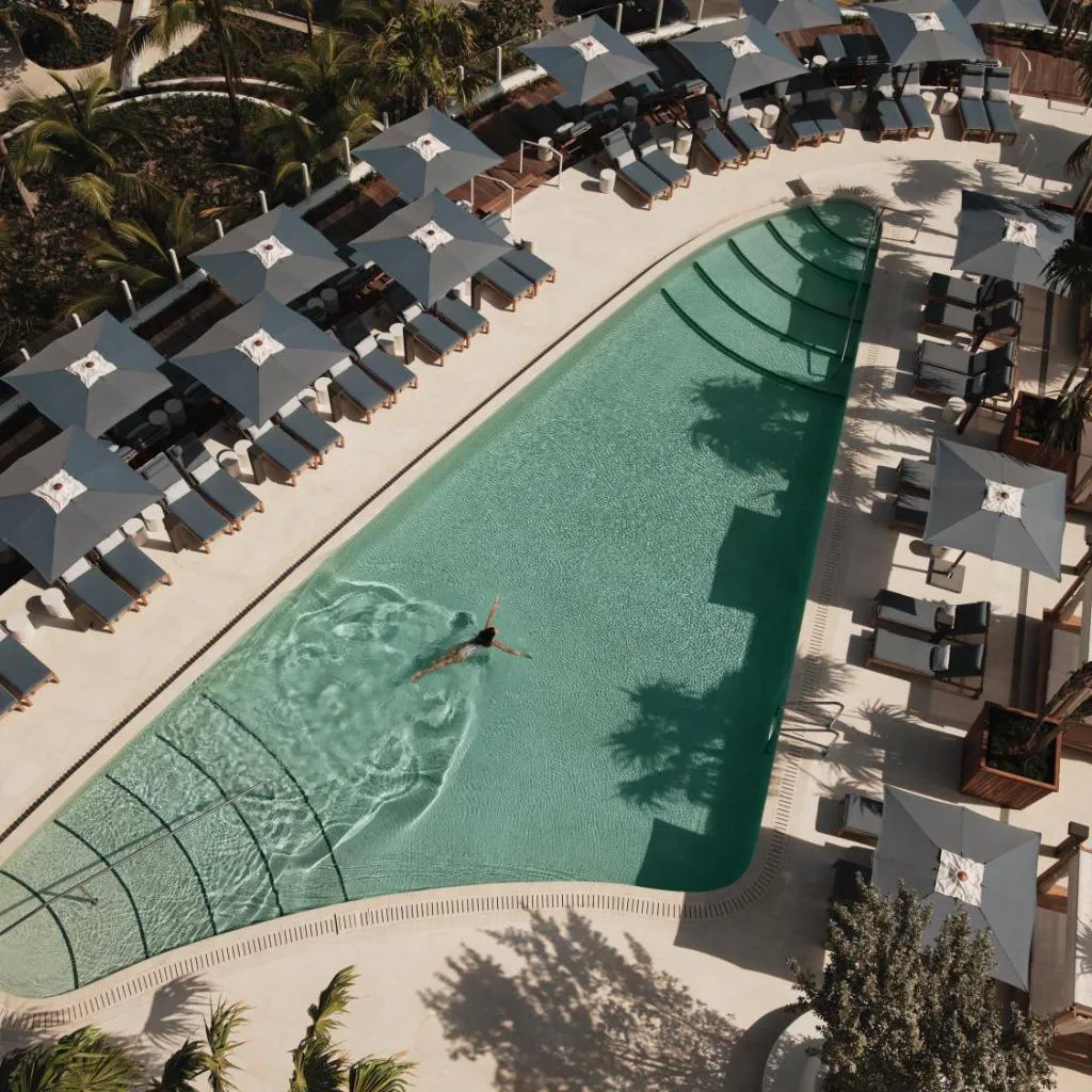 Photograph of Four Seasons Hotel and Residences Fort Lauderdale