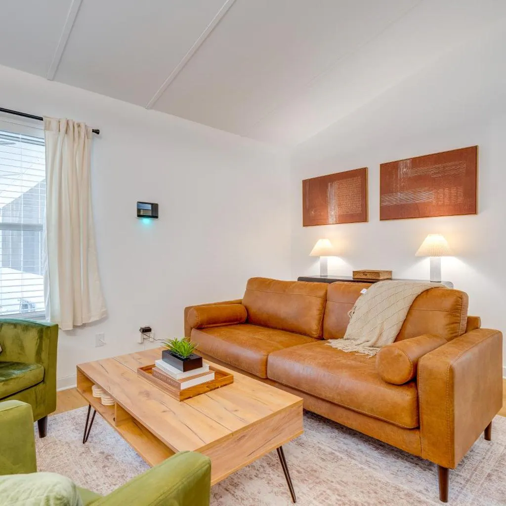 Photograph of 1 Mi to Campus! Creekside Austin Home w/ Game Room