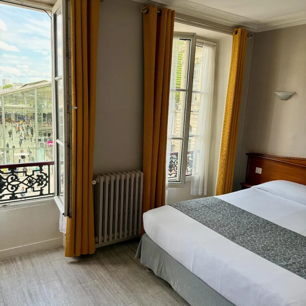 Photograph of New Hôtel Gare Du Nord