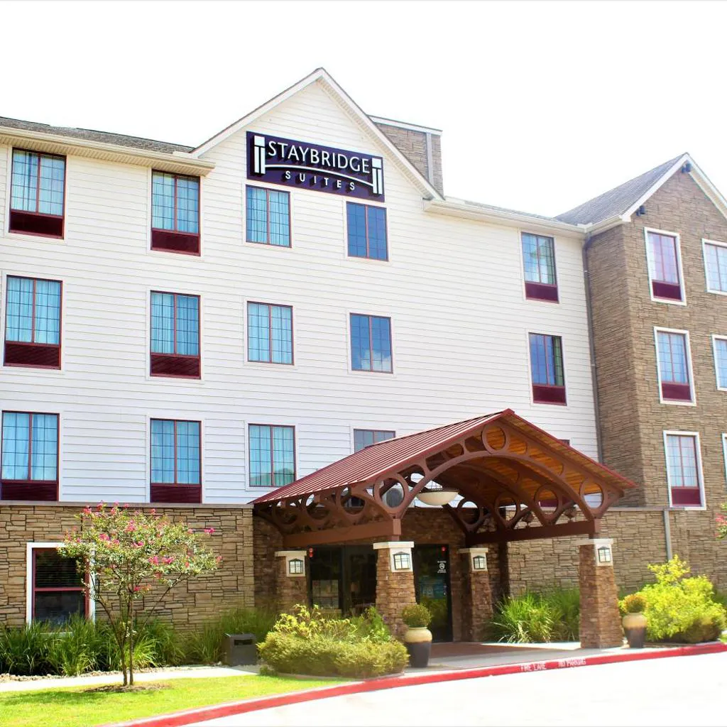 Photograph of Staybridge Suites Houston - Willowbrook by IHG