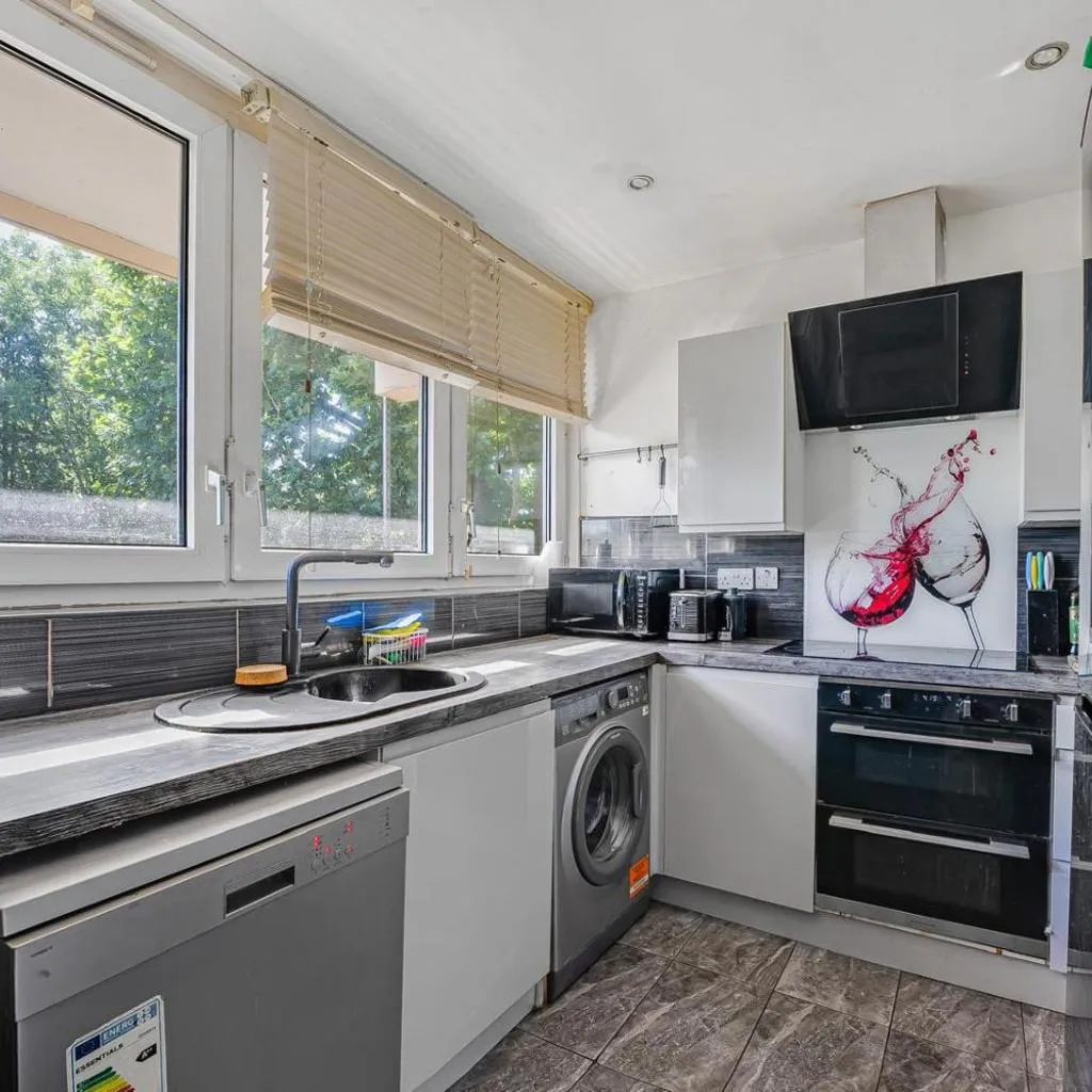 Photograph of Peckham apartment with 2 balcony