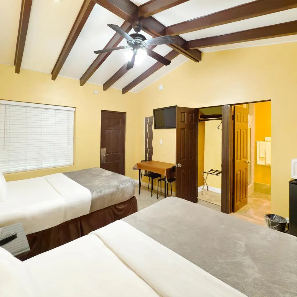 Photograph of El Patio Inn - Near Universal Studios Hollywood