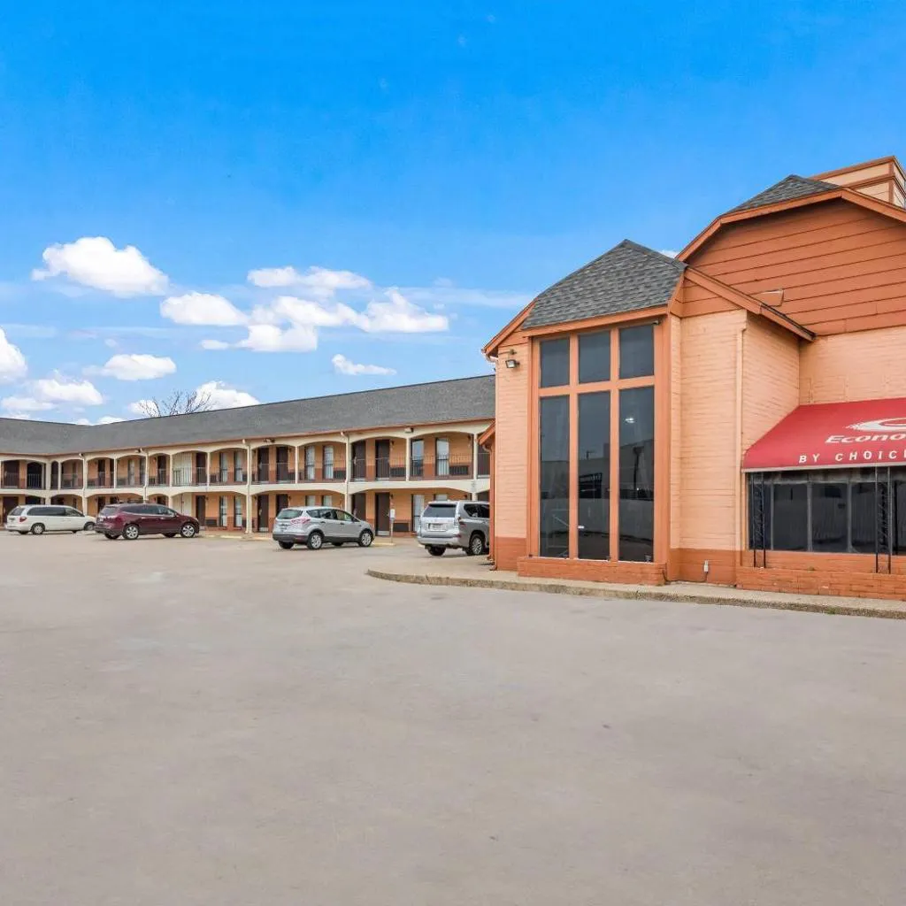 Photograph of Econo Lodge Austin North near The Domain