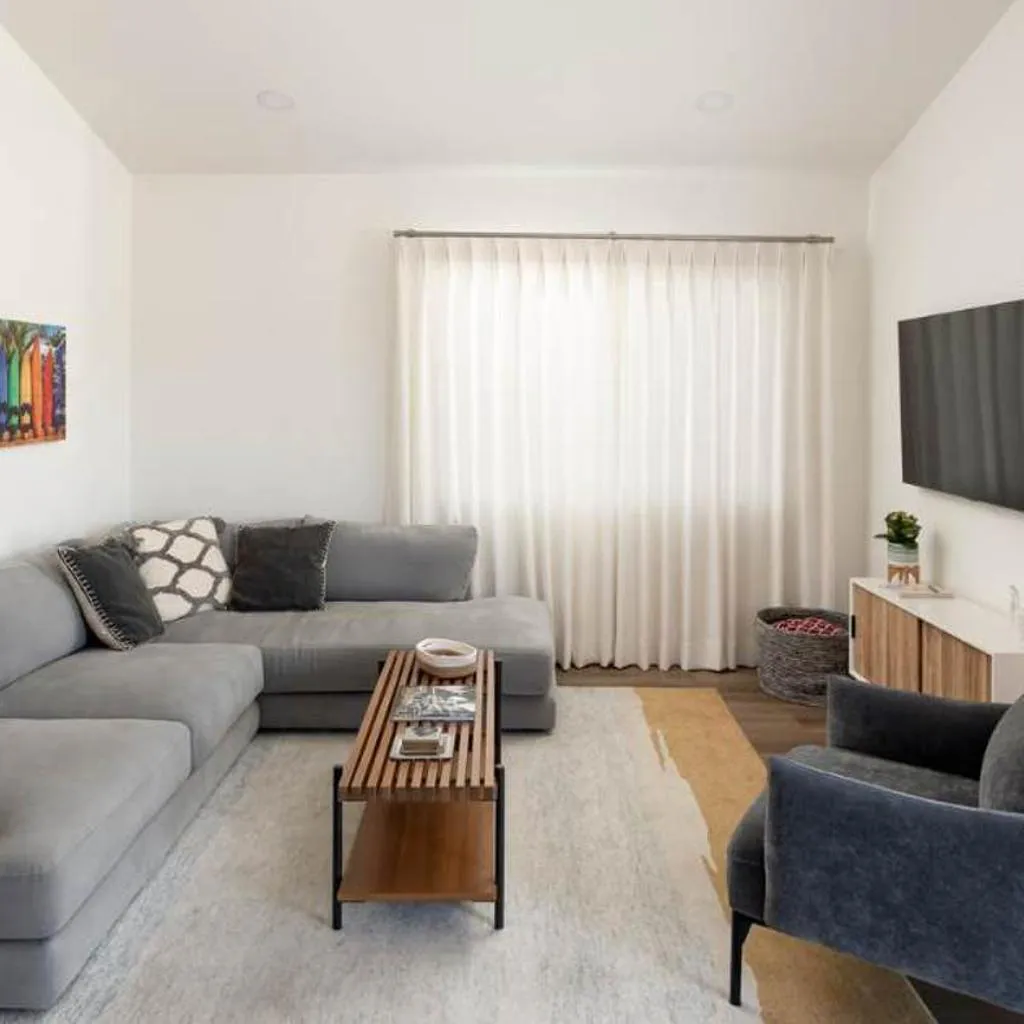 Photograph of 2BD Sashas Bungalow Beach Vibes 1 Block Away