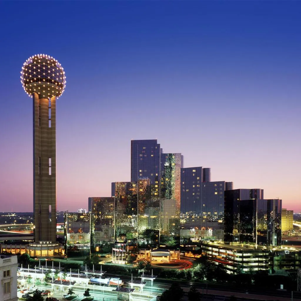 Photograph of Hyatt Regency Dallas