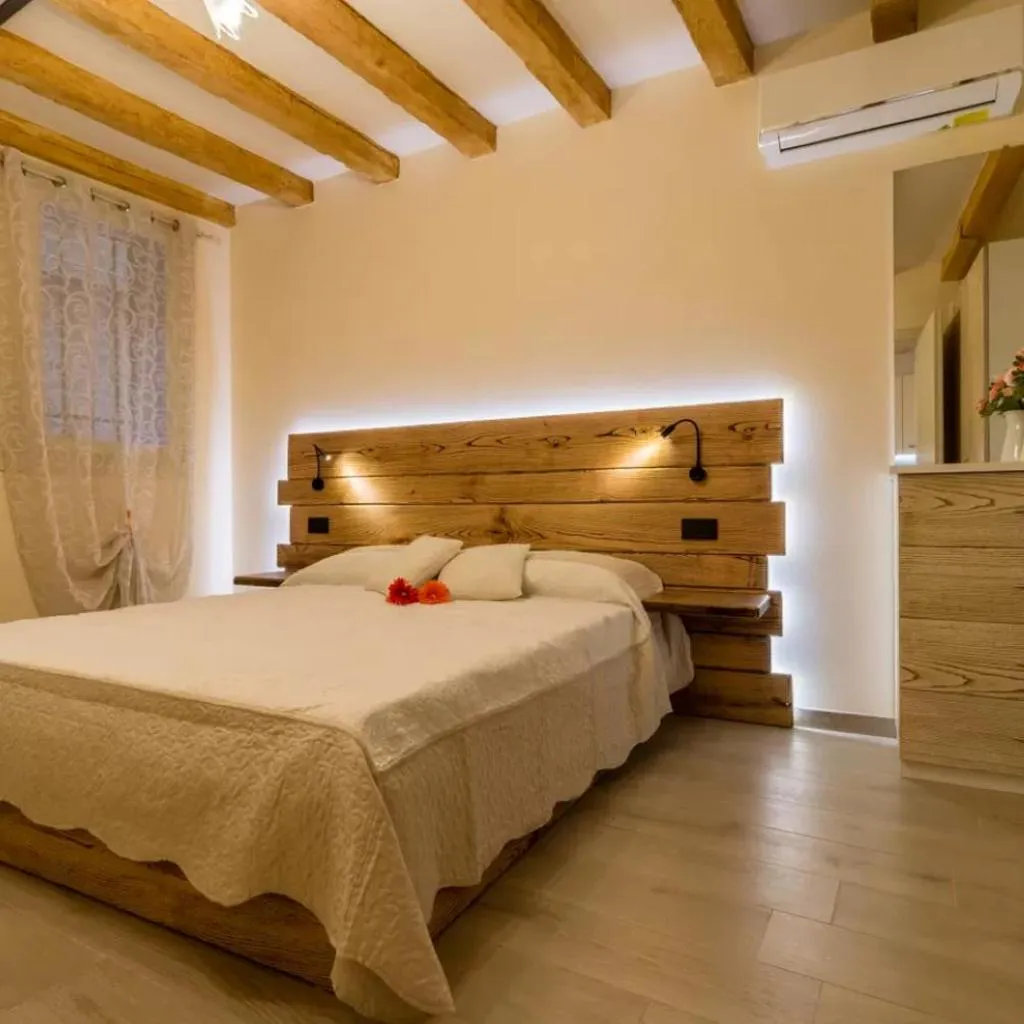 Photograph of Veneziacentopercento Arco Apartment