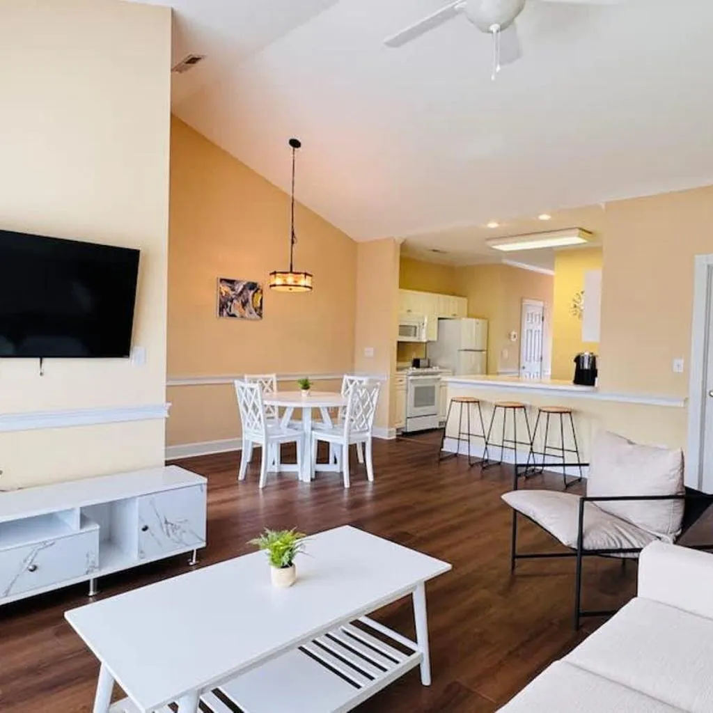 Photograph of Adorable 1BR condo with pool view at Magnolia