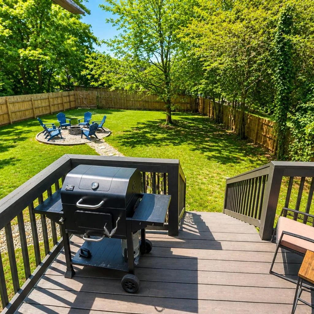 Photograph of Modern 5BR House w Games & BBQ Near Mercedes-Benz Stadium & Georgia Aquarium