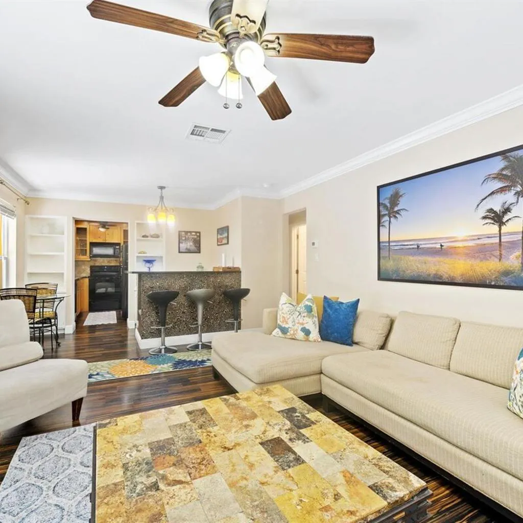 Photograph of Poinciana - 2BR Private Beach House, Walk to the Beach