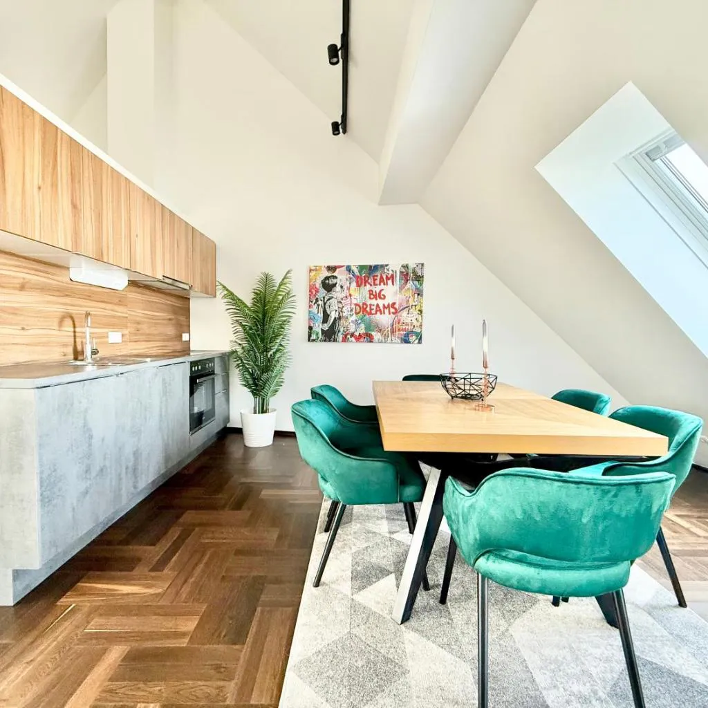Photograph of Penthouse Wien mit Parkplatz und Balkon